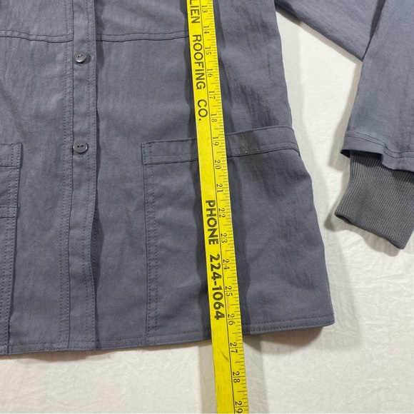 Scrubs Nurses Jacket women’s M-L Long Sleeve button Down Pockets - Picture 7 of 10